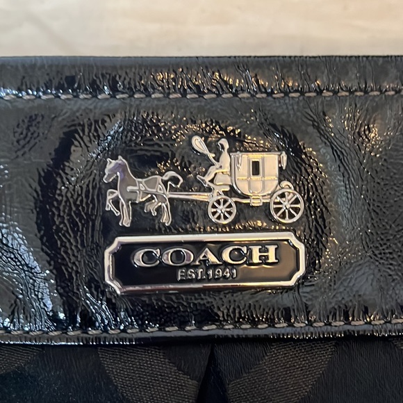 Coach Shoulder Crossbody Bag - Picture 4 of 12